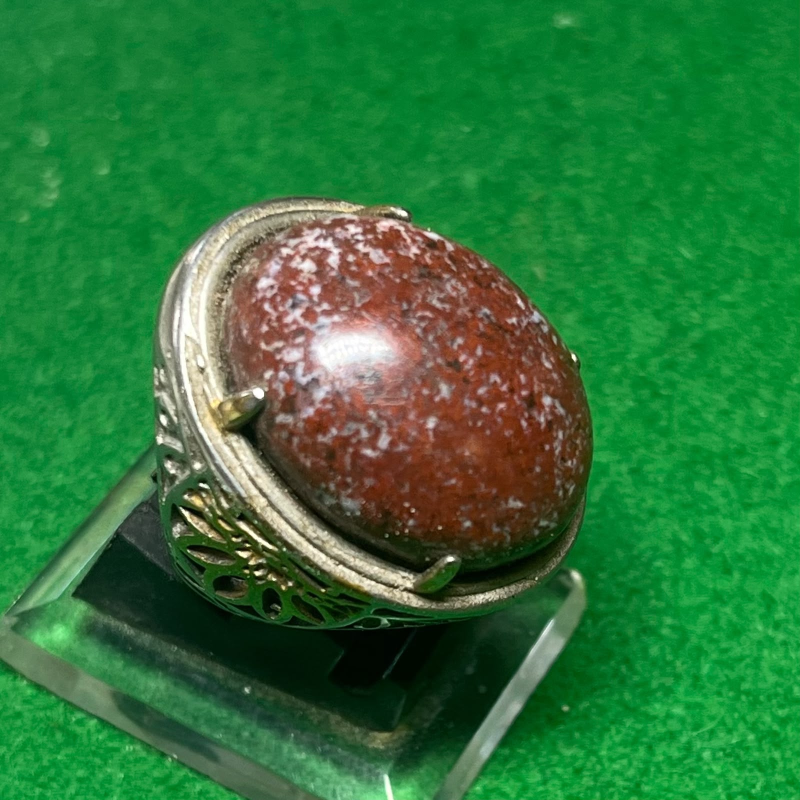 Akik Jasper Motif Bintik