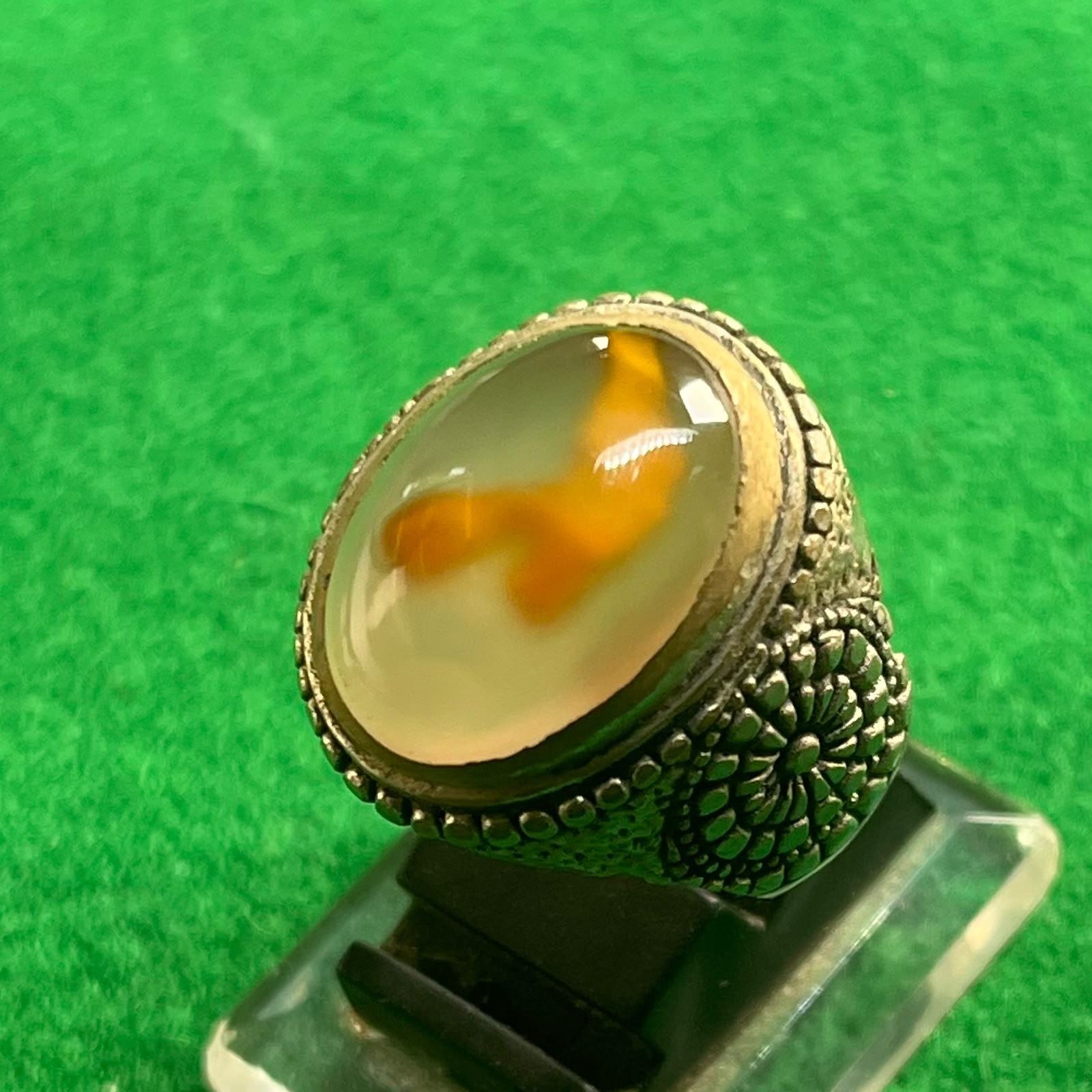 Batu Akik Motif Karang Emas