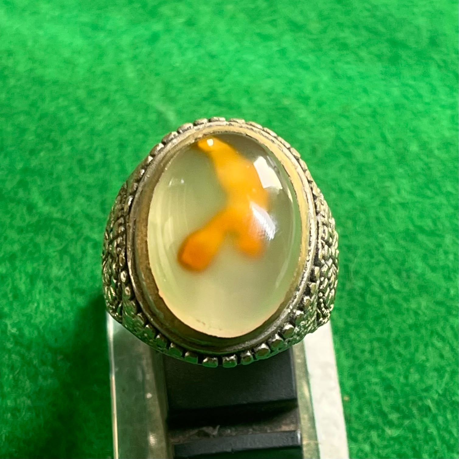 Batu Akik Motif Karang Emas