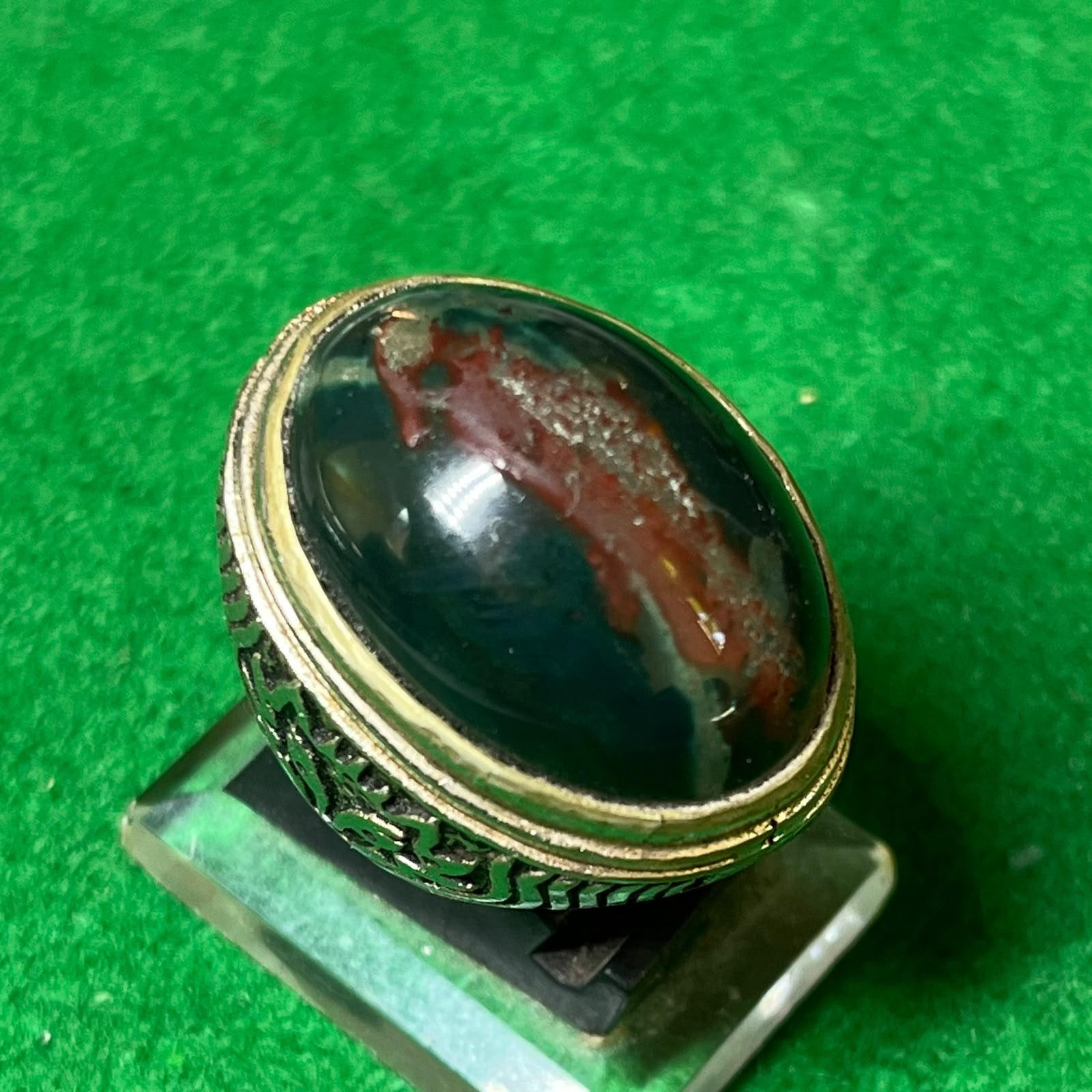 Batu Akik Nagasui Motif Jalur Merah