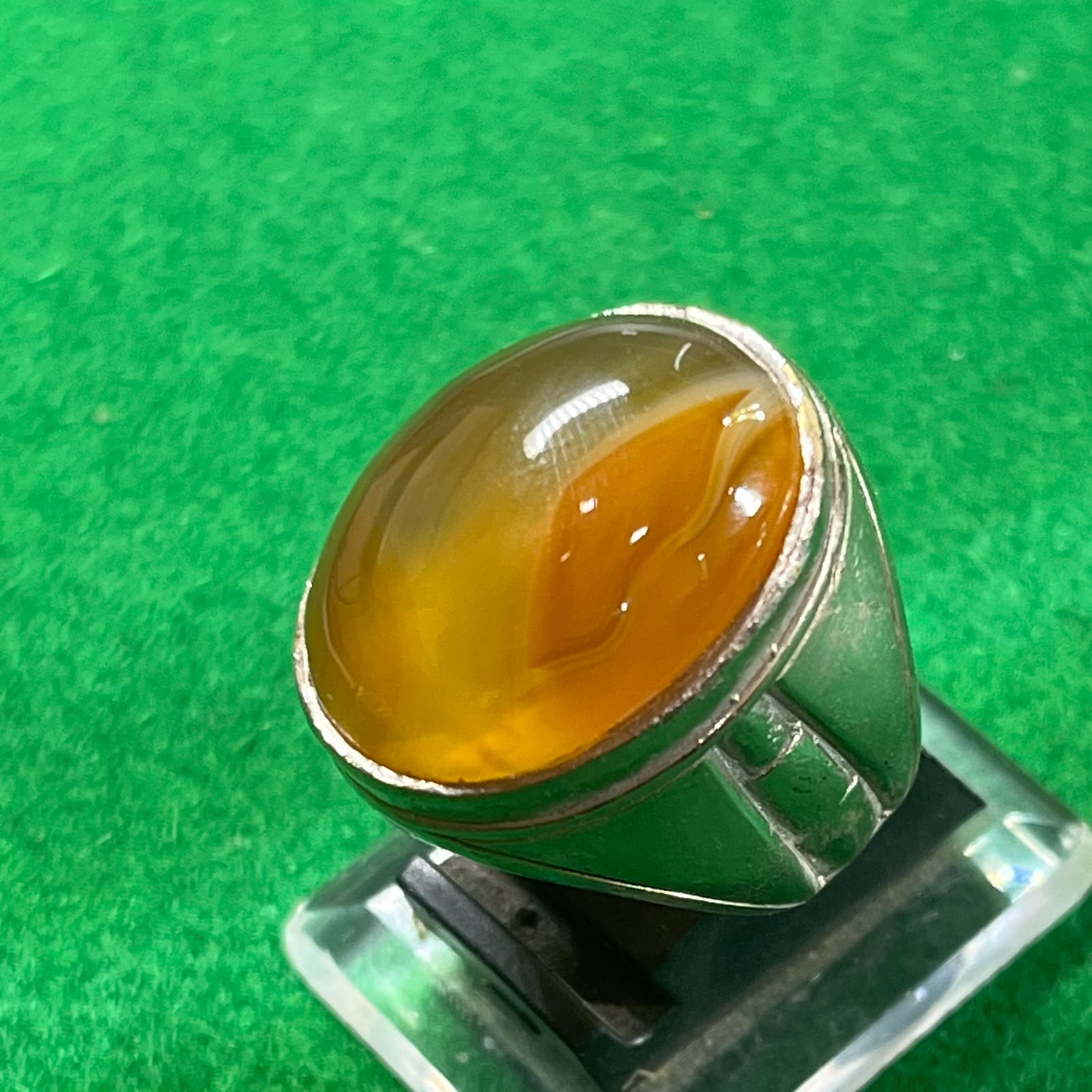 Batu Akik Sulaiman Madu Motif Daun Emas