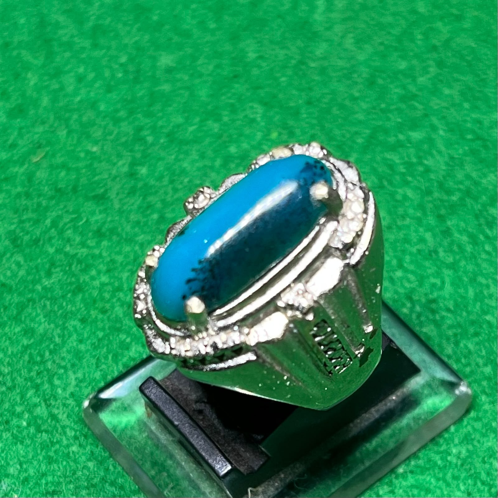 Batu Bacan Biru Natural