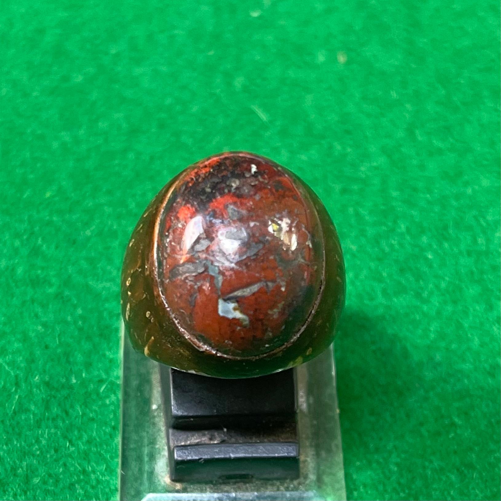 Batu Badar Besi Loreng Merah