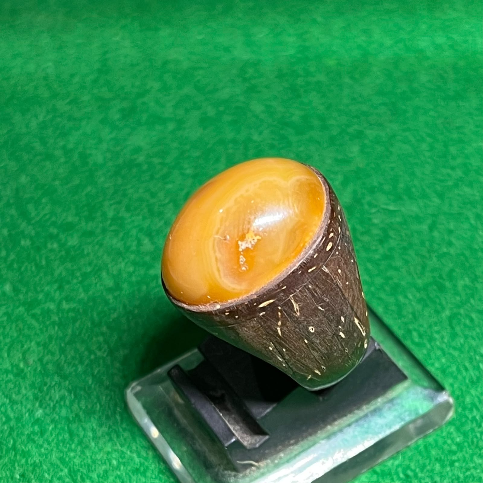 Batu Cempaka Madu Ring Batok Kelapa