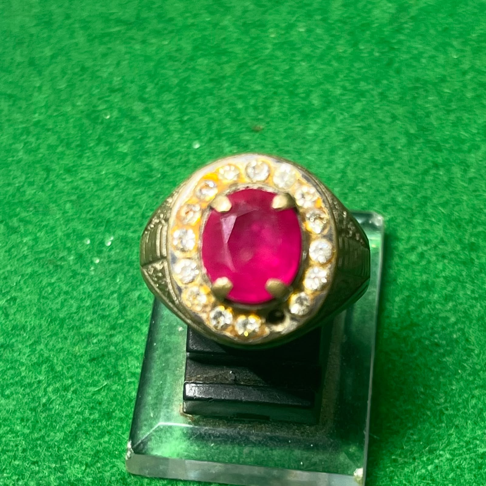 Batu Cincin Ruby Merah Delima