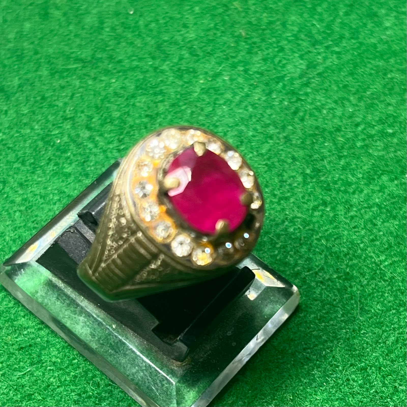 Batu Cincin Ruby Merah Delima