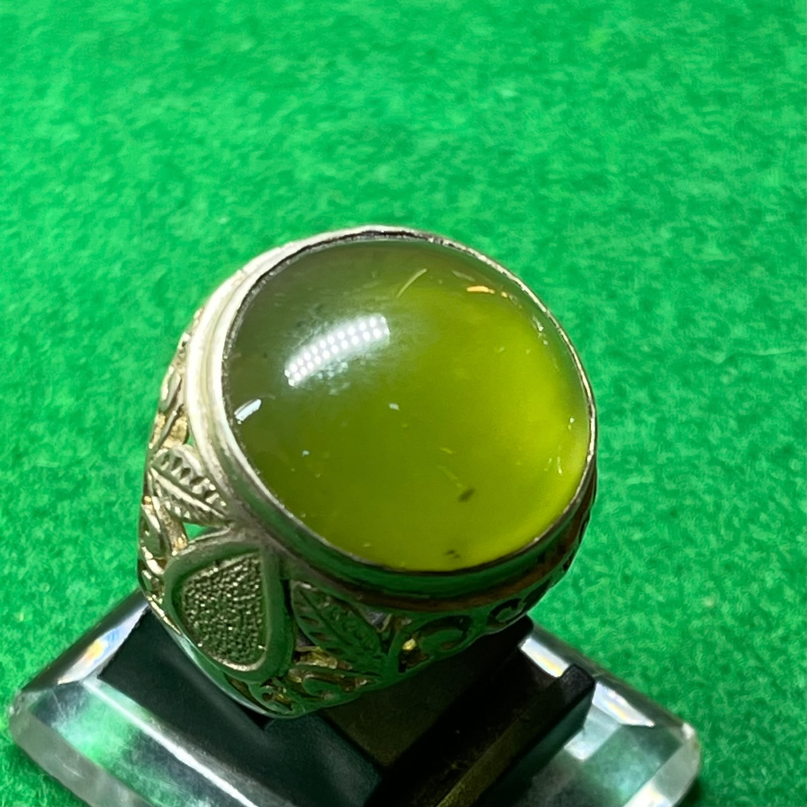 Batu Giok Hijau Serpentine Aceh