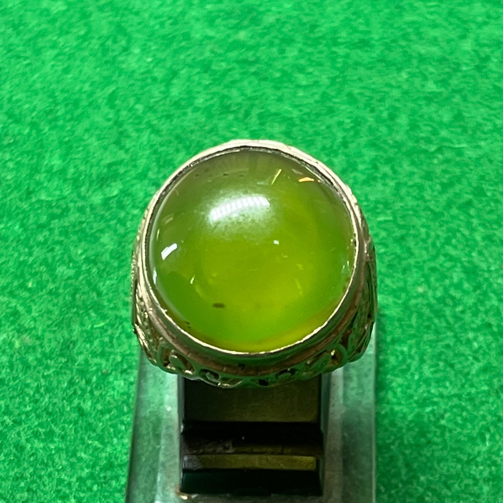 Batu Giok Hijau Serpentine Aceh