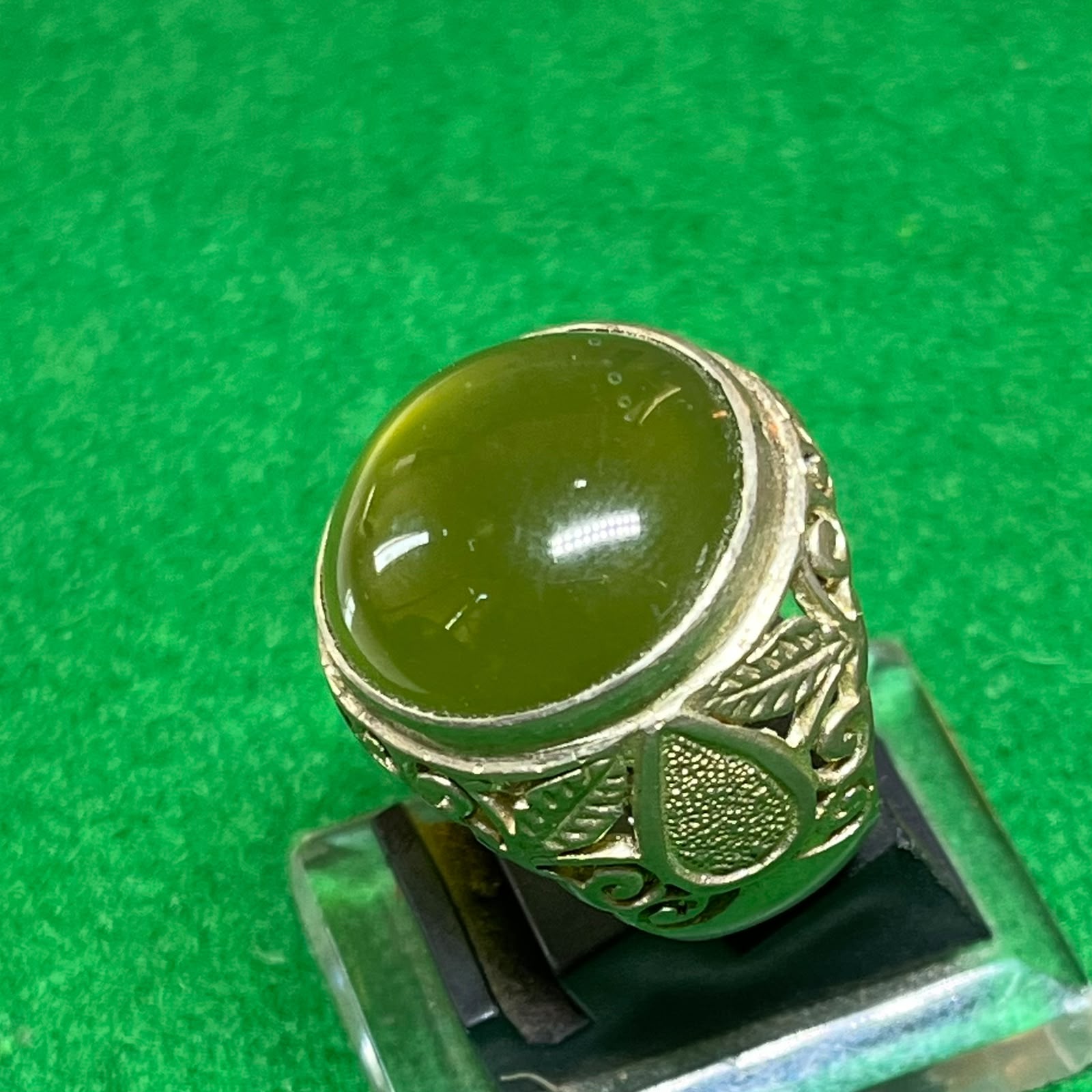 Batu Giok Hijau Serpentine Aceh