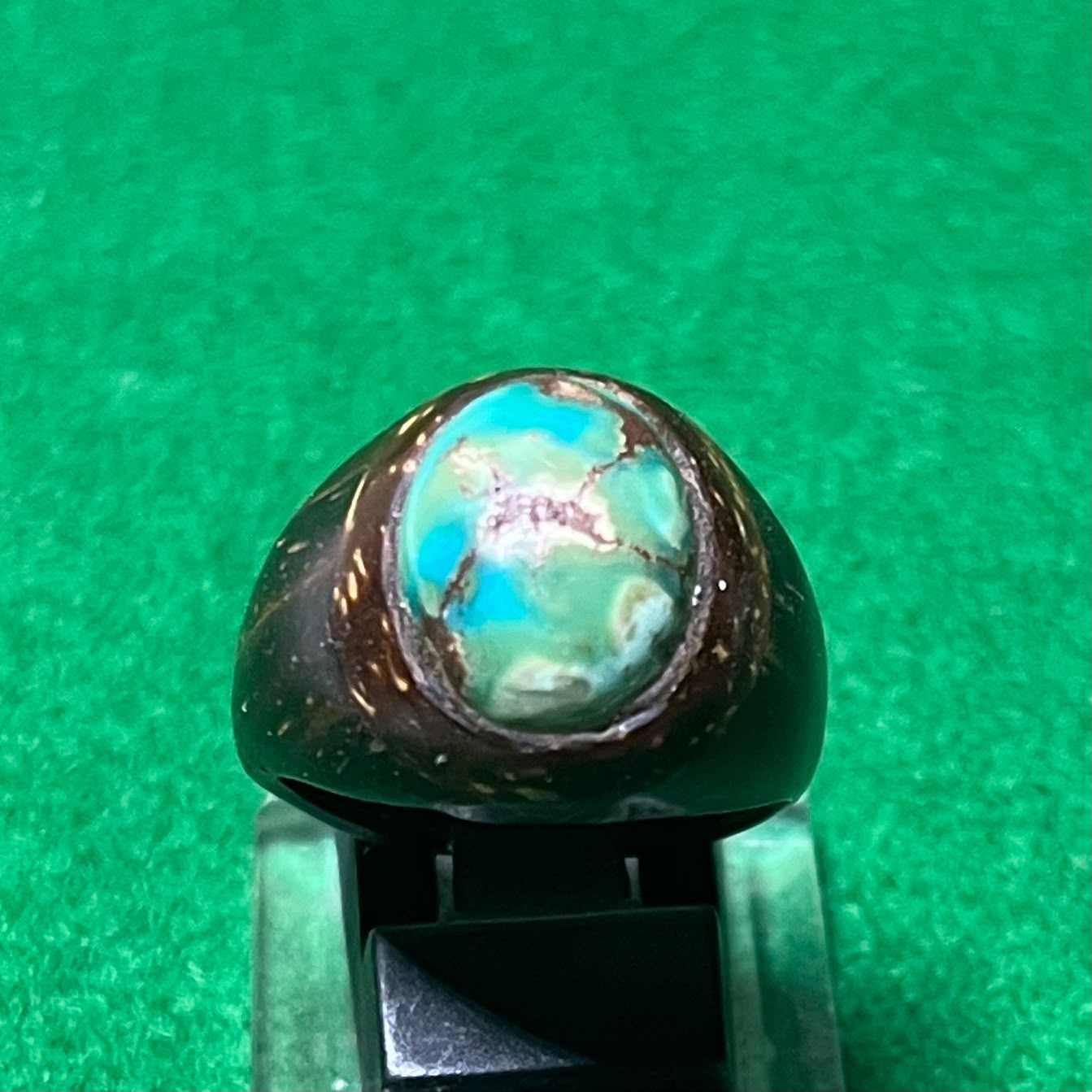 Batu Pirus Mesir Ceplok Kuro