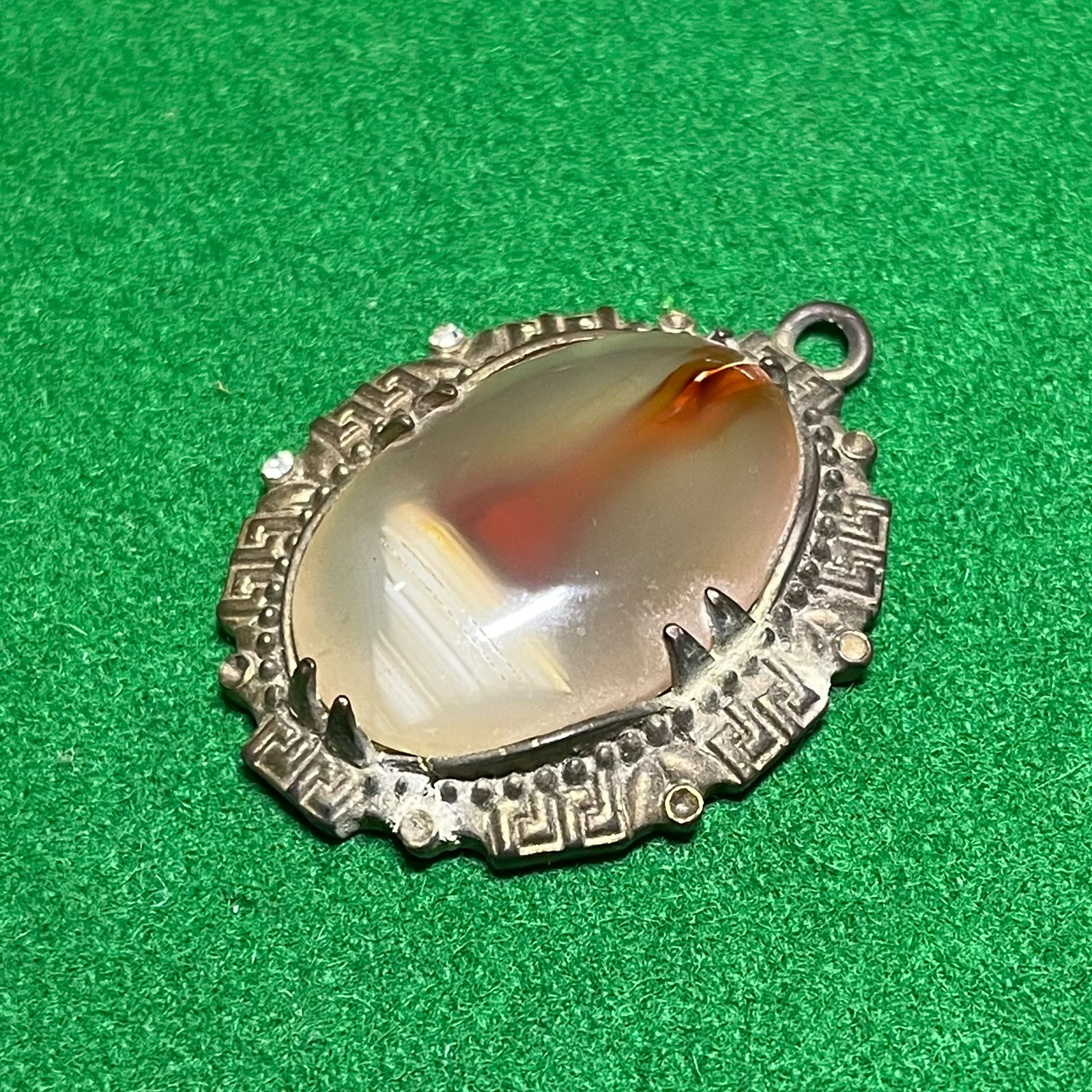 Liontin Batu Akik Motif Obor Cahaya