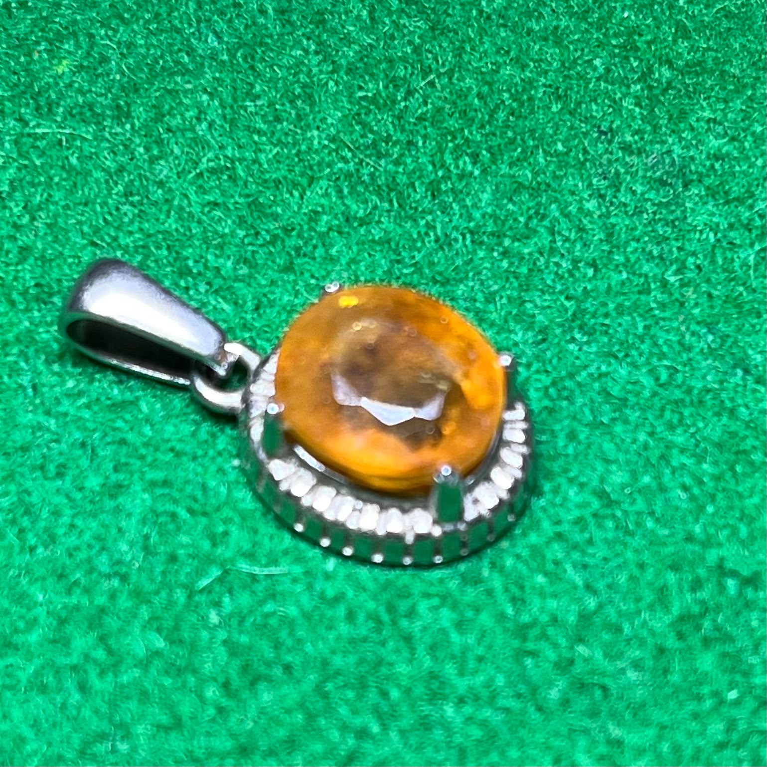 Liontin Batu Permata Yellow Sapphire